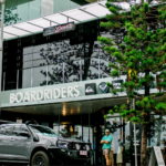 The home of beachside dining and shopping.